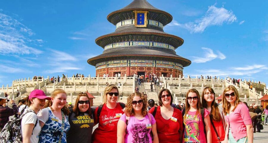 2-Day All-Inclusive Tour: Great Wall, Forbidden City & More - Entering the Forbidden City: 600 Years Old and Built for the Central Axis