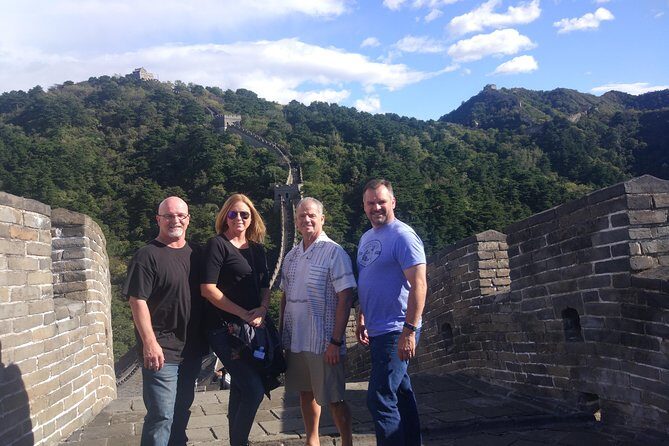 2-Day Private Beijing Tour with Forbidden City and Great Wall - Jingshan Park: the short climb that gives real perspective