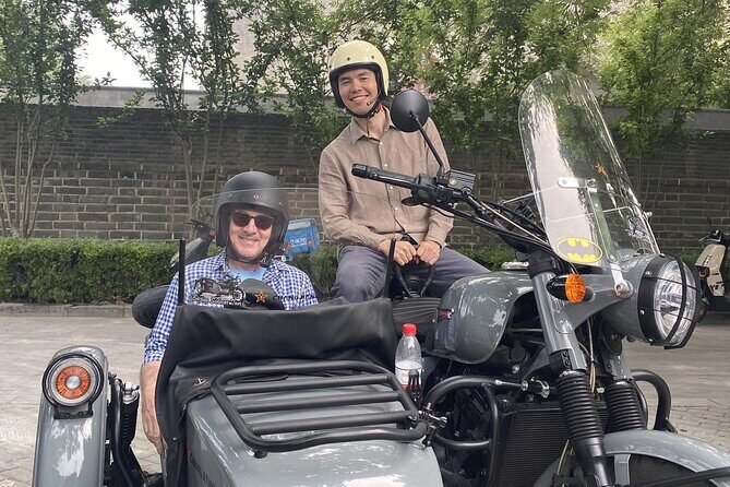 2-Hour “Ancient & Modern” Beijing Sidecar Tour (Day /Night) - Shichahai and Houhai Lakes: Drinks, Views, and a Slower Moment