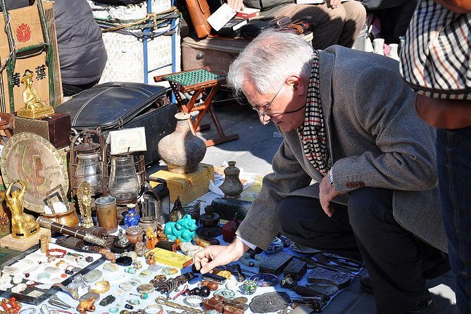 6-Hour Private Beijing Tour: Flower and Fish Market, Panjiayuan Antique Market and 798 Art Zone - What to Buy (and What to Expect) at Each Stop