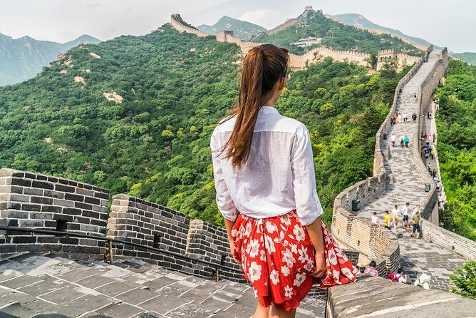 8-Day All-inclusive Private Tour to Beijing, Xi'an and Shanghai - Mutianyu Great Wall and hutong rickshaws: views plus the real old-city texture