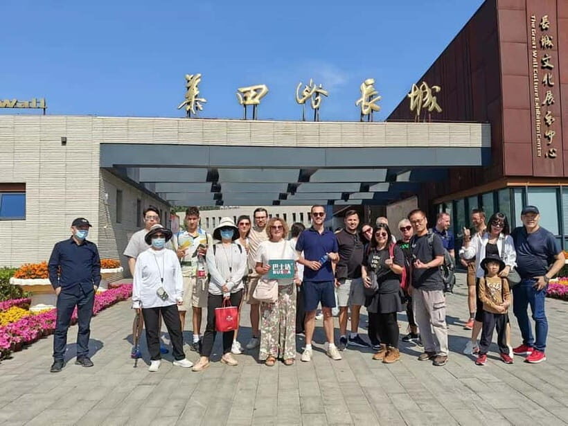Afternoon Bus Transfer to Mutianyu Great Wall + Entry Ticket - Food, Stops, and the Reality of a Long Day