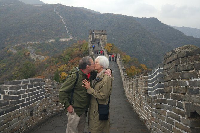 All-inclusive Day Tour: Mutianyu Great Wall & Beijing Panda Zoo with Local Lunch - Two Icons in One Day: Pandas and Mutianyu Great Wall