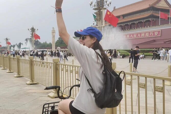 All-Inclusive Mutianyu Great Wall Hiking and Helicopter Overlook Tour - Price and value: why this costs $568 and what you get back