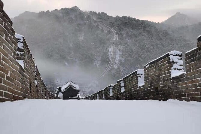 All-Inclusive Mutianyu Great Wall Hiking and Helicopter Overlook Tour - Who should book this Mutianyu helicopter day?