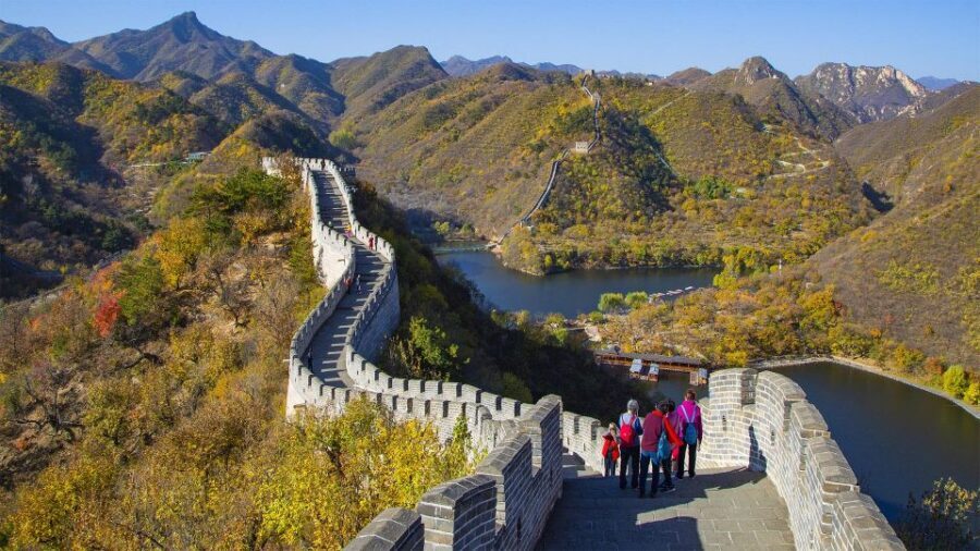 All-Inclusive Private Tour:Mutianyu&Huanghuacheng Great Wall - Mutianyu Great Wall: Ming watchtowers and a real hike with breathing room