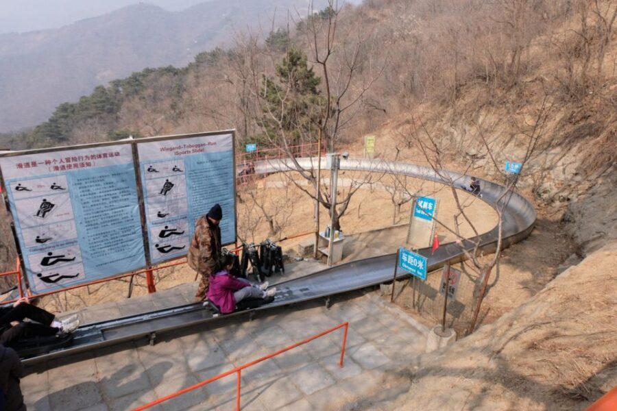All-Inclusive Private Tour:Mutianyu&Huanghuacheng Great Wall - Cable car vs chair lift at Mutianyu: how it changes your descent