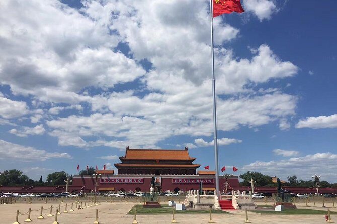 Beijing 2-Day Highlights Tour: 6 Must-See Spots+Local Delicacies - Bell and Drum Towers, optional Hongqiao Market, and Houhai at dusk