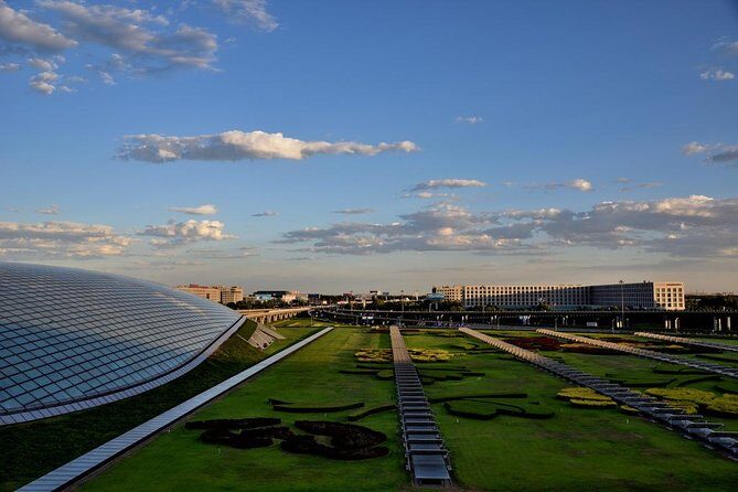 Beijing Capital International Airport One Way Transfer Service: Airport to Hotel - Communication without stress: translator help and driver competence