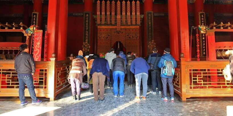 Beijing: Confucius Temple Entry; fast and smooth - Architecture Highlights: What to Look For When You Walk the Complex