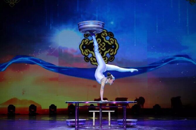 Beijing Evening Acrobat Show In Red Theater With Private Transfer - Duration, timing, and how to plan your evening