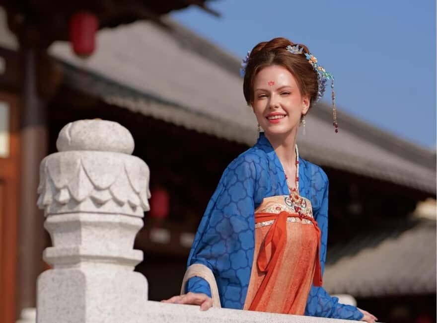 Beijing: Explore the Forbidden City in Hanfu - The Forbidden City walk: how the light and guidance change everything