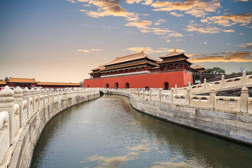 Beijing: Forbidden City Guided Tour with Entry Ticket - Meeting at China National Children’s Theatre: the orange flag start