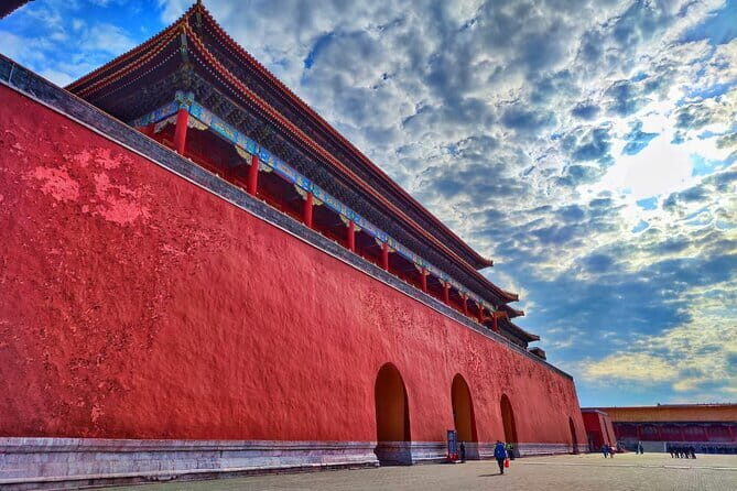 Beijing Forbidden City Small Group Tour with Tickets - Where to meet: the Children’s Theatre spot at 8:00 am