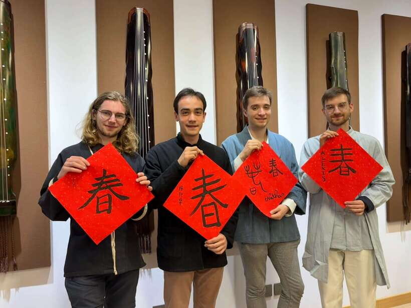 Beijing Hands-On Culture Tour: Tea, Instrument, Calligraphy - Brush, Ink, and Meaning: Calligraphy You Actually Make