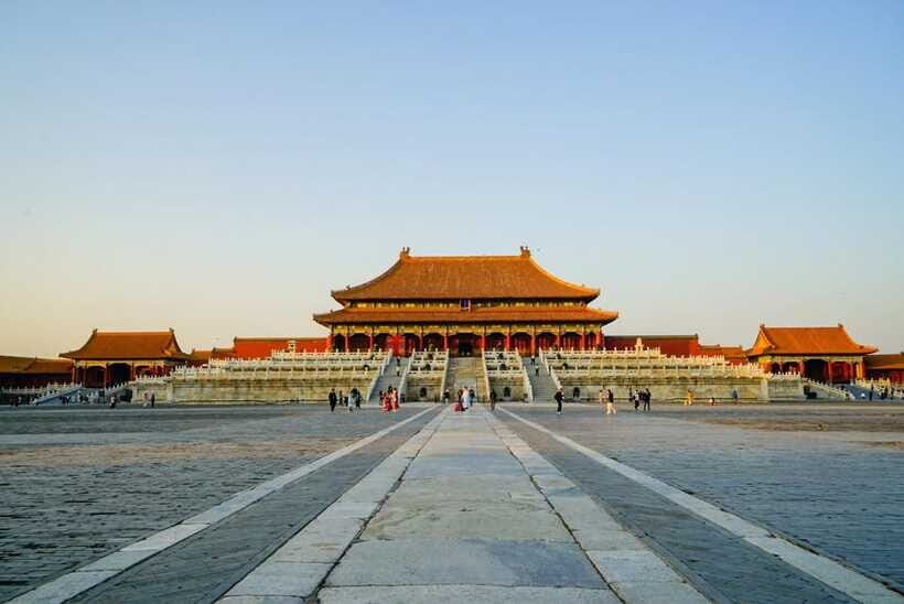 Beijing: Highlights of Forbidden City Private Walking Tour - Hotel Pickup, Taxis, and Getting Around Without Losing Half Your Morning