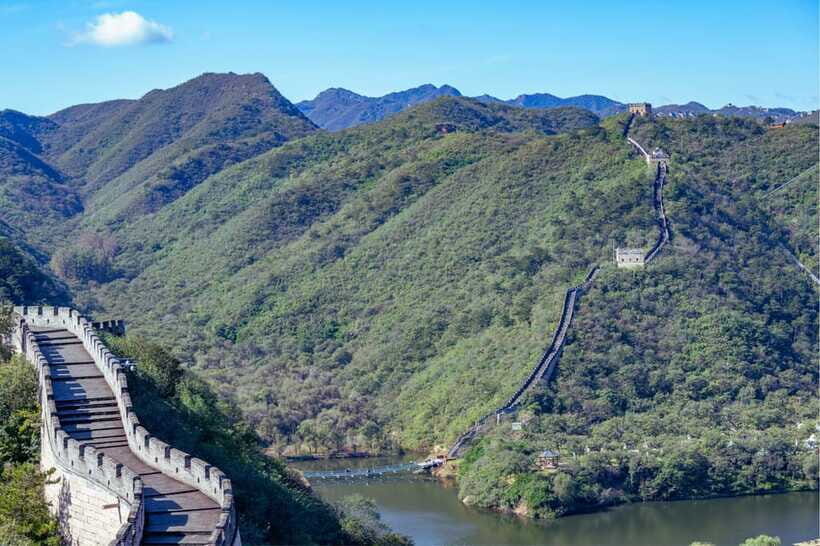 Beijing: Huanghuacheng Lakeside Great Wall Bus/Private Tour - Key things you’ll notice on this Huanghuacheng tour