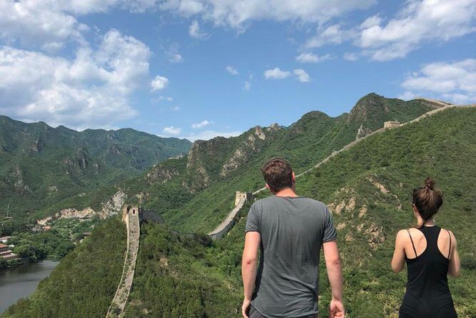 Beijing: Huanghuacheng Lakeside Great Wall Private Tour - Guide and driver support: the human side that makes it smoother