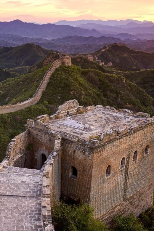Beijing: Jinshanling and Simatai Wall&Gubei Watertown Tour - Should you book this Jinshanling and Simatai plus Gubei Water Town tour?
