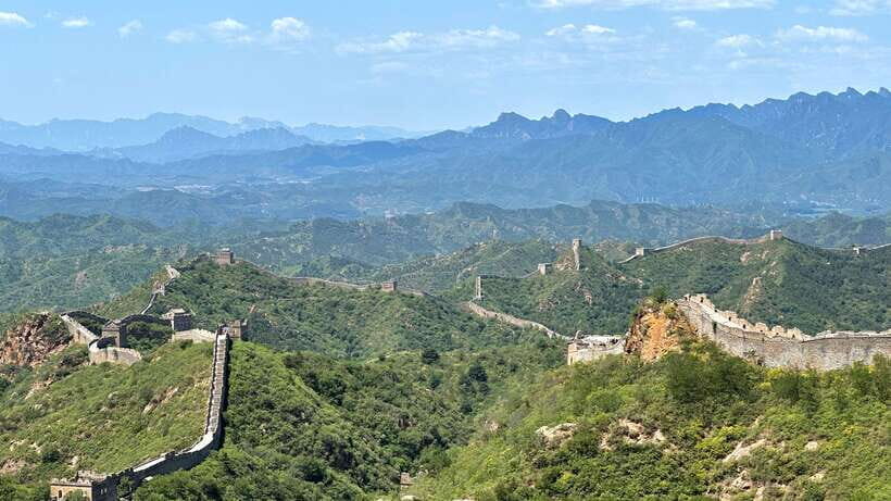 Beijing: Jinshanling Great Wall Private Tour with Options - What this tour gets right: Jinshanling solitude and real guidance