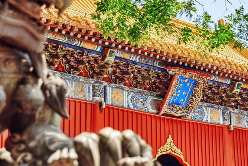 Beijing: Lama Temple Entry Ticket and Optional Guided Tour - Yonghe Lama Temple: Tibetan-Buddhist Power and the 18-Meter Maitreya Buddha