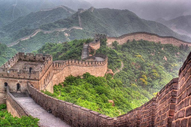 Beijing Layover: Mutianyu Great Wall Guided Tour or Transfer - The meal stop: local food, not just sightseeing