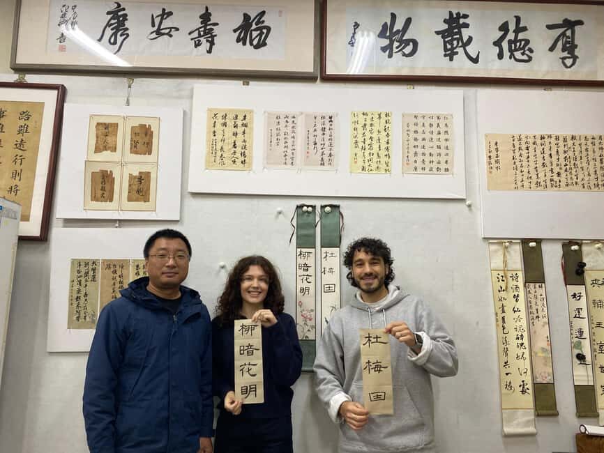 Beijing liulichang : Learn Calligraphy orCarving from Master - Should You Book Beijing Liulichang Calligraphy or Carving with a Master?