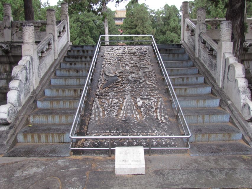 Beijing: Longqing Gorge, Ming Tombs & Lunch Private Day Tour - What to Bring and How to Prepare for a Full Day