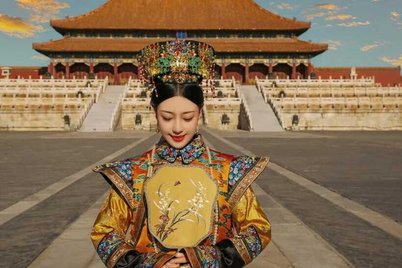 Beijing: Must-Try Chinese Ancient Costume Rental& Photoshoot - Your Digital Photos: Raw Images, Retouching, and Timing