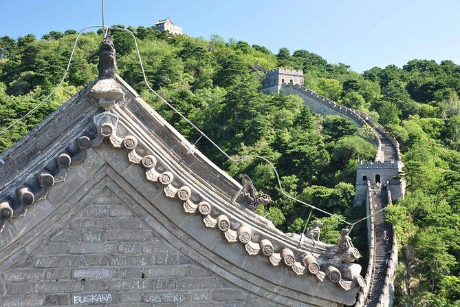 Beijing Mutianyu Great Wall Tour with Night View of Simatai and Gubei Water Town - Mutianyu in daylight: where “Great Wall” feels closest