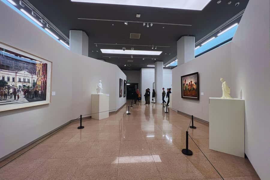 Beijing: National Art Museum of China Entry Reservation - Traditional ink, calligraphy, and sculptures: what to look for