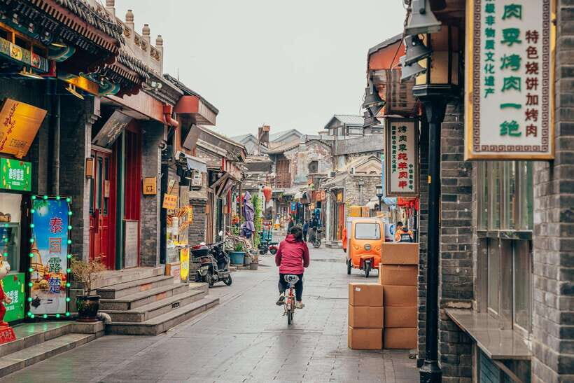 Beijing: Panda House w/Great Wall or City Sites Private Tour - Panda Garden at Beijing Zoo: the morning you’ll remember