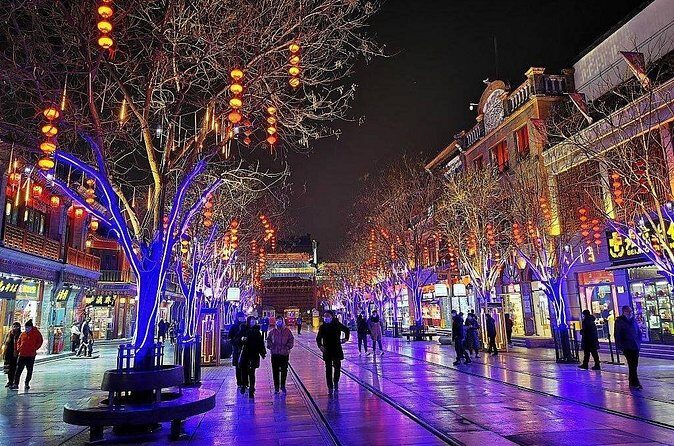 Beijing Private Night Walking Tour: Qianmen Street, Tian'ammen Square and Wangfujing Street - Getting the most out of this night walk (without wasting time)