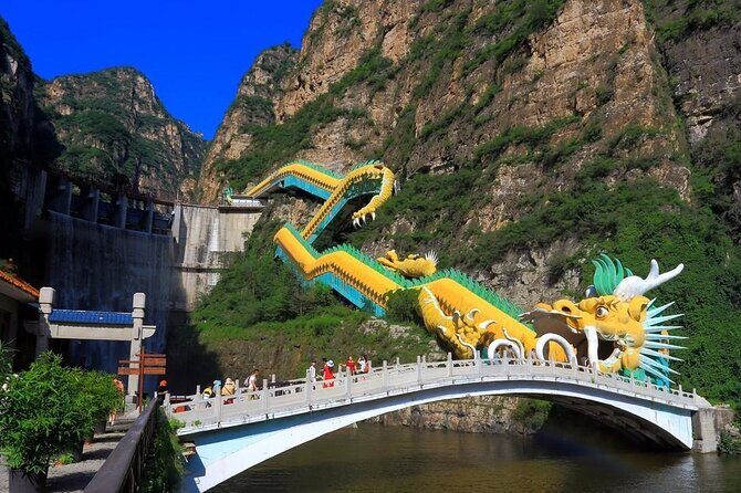 Beijing Private Tour to Badaling Great Wall and Longqing Gorge with Boat Ride - Private Pickup That Actually Gets You Moving