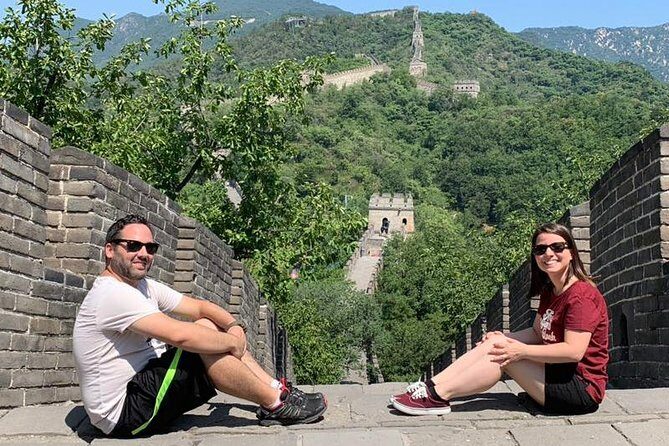 Beijing Private Tour:Mutianyu/Badaling Great Wall and Panda House - Getting up and down: cable car vs ski lift and toboggan
