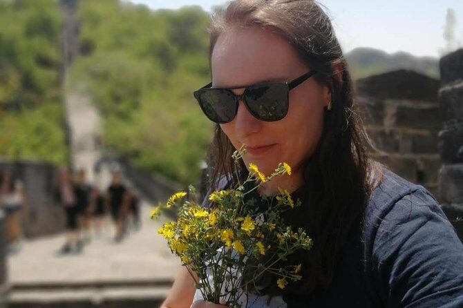 Beijing Private Transfer: Badaling Great Wall with VIP Past Pass - How the VIP Green Channel Works at Badaling (and What It Saves You)