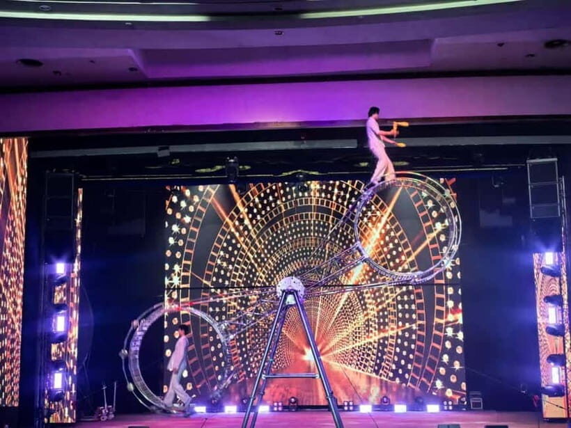 Beijing: Qinle Palace Acrobatics Show Ticket - Aerial silk, hoops, and the tricks that demand control