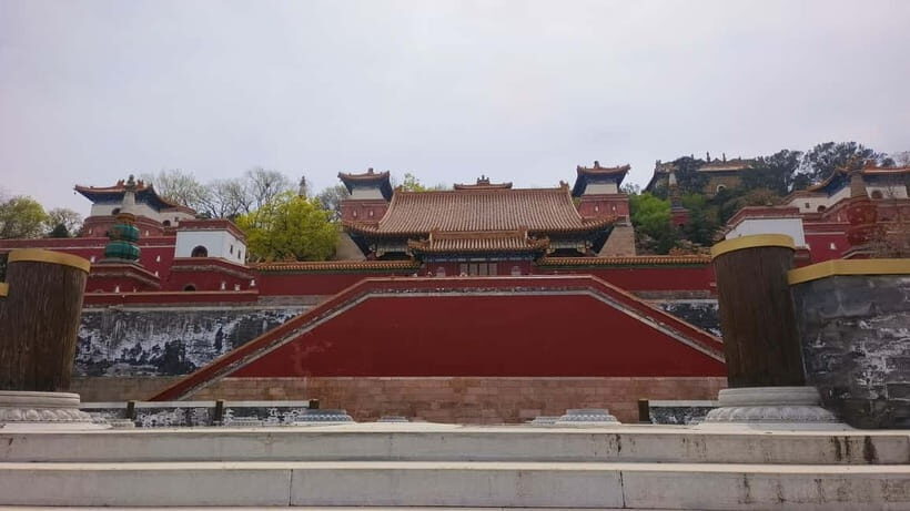 Beijing: Summer Palace Highlight Walking Tour - East Gate Wrap-Up: Capturing the Whole Loop