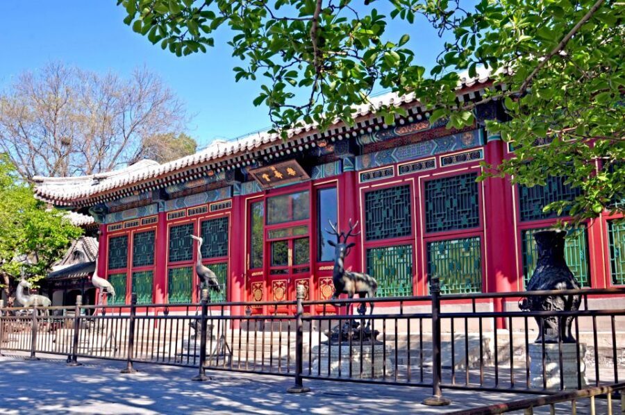 Beijing: Temple of Heaven, Panda House & Summer Palace Tour - How the day flows: from panda house to Pearl Market
