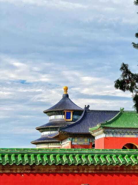 Beijing: Temple of Heaven Park Ticket with guide(optional) - How the guided visit works inside the complex