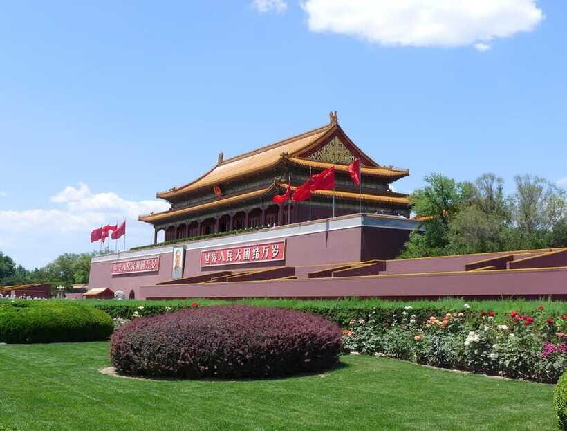 Beijing: Tiananmen Square Ticket Fast and Smooth - Price and Value Compared to DIY: when this service makes sense