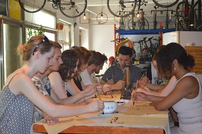 Beijing Wangfujing Calligraphy Class by Forbidden City - The Calligraphy Teacher Dynamic: When Richard’s English Makes It Click