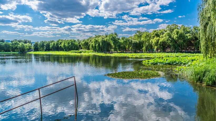 Beijing: YuanMingYuan Park (Garden of Gardens) e-Ticket - The Qing Dynasty garden experience: pavilions, bridges, lakes, and sightlines