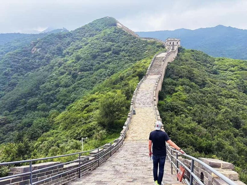 Beijing:Mutianyu/Badaling Great Wall Tour with VIP Fast Pass - VIP Great Wall in Beijing: what the 5-hour plan buys you