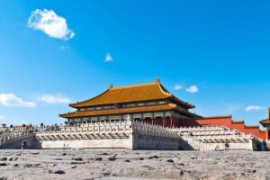 Beijing's Forbidden City with Special Viewing of Treasure Gallery and the Great Wall Ruins at Badaling - Lunch and Peking duck reality check: what the banquet actually means