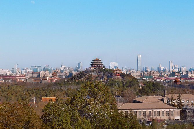 Boutique Tour: 2-Day Beijing Sightseeing Custom-Made Combo - Tiananmen Square and the Forbidden City: iconic, but plan your patience