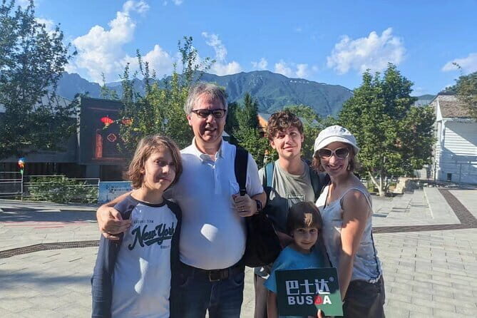 BusDa-Full-Day Bus Trips: Mutianyu, Summer & Old Summer Palaces - Key highlights to notice before you go