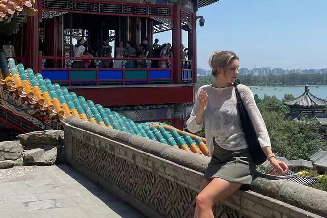 BusDa-Full-Day Bus Trips: Mutianyu, Summer & Old Summer Palaces - A 10-hour bus day that actually covers the big names