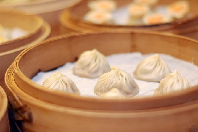 Din Tai Fung Dinner and VIP Class River Cruise Experience in Shanghai - Key highlights you’ll actually notice