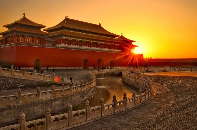 Forbidden City and Tiananmen Square Guided Tour in Beijing - Tiananmen Square: Big Views, Key Landmarks, and Easy Outside Sightseeing
